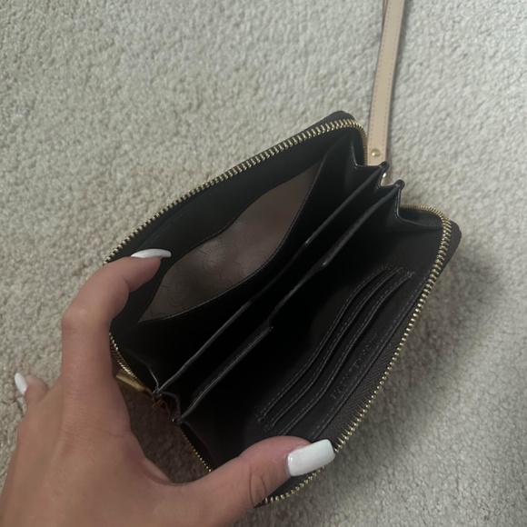 Michael Kors Small Logo Leather Wallet - Picture 8 of 10